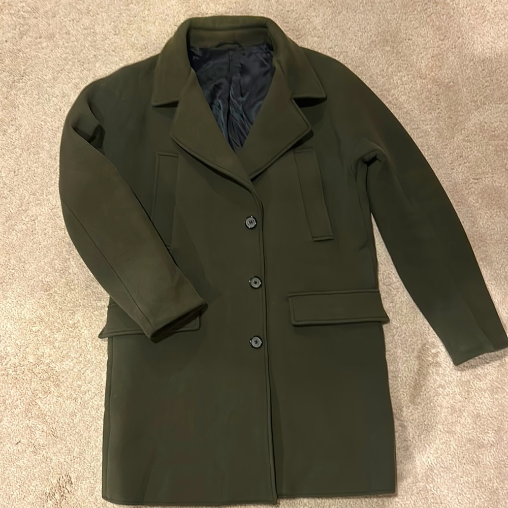 Beautiful olive green Me&City pea coat. Flawless, and classy  Men’s XL.